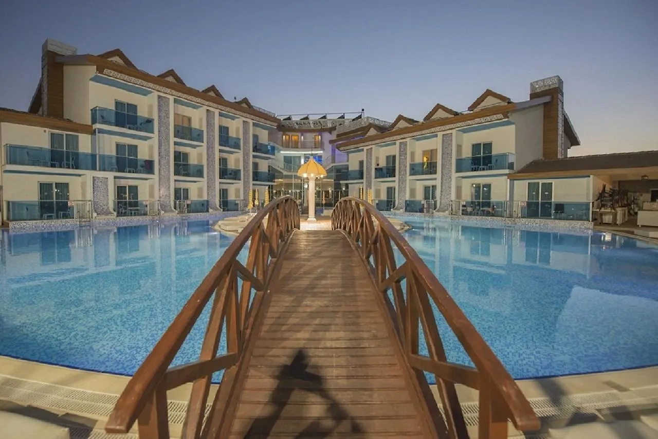 Ocean Blue High Class Hotel & Spa Oludeniz 4*,
